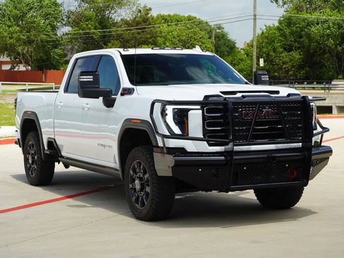 Used 2025 GMC Sierra 2500 AT4 w/ AT4 Premium Plus Package AWD/4WD image 6