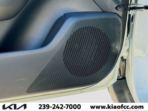 New 2025 Kia K4 EX image 21