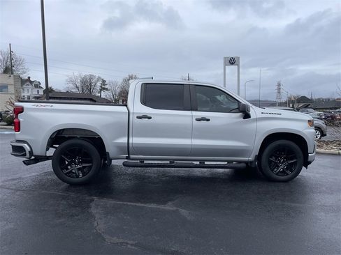 Used 2022 Chevrolet Silverado 1500 Custom w/ Rally Edition image 4