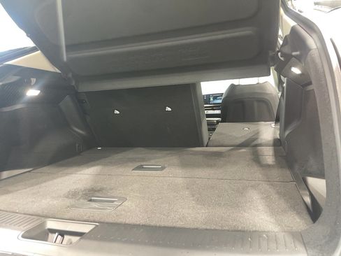 Used 2024 Nissan Ariya AWD image 20