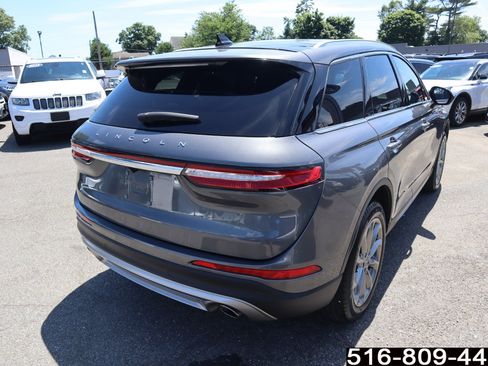 Used 2022 Lincoln Corsair AWD w/ Premium Package image 5