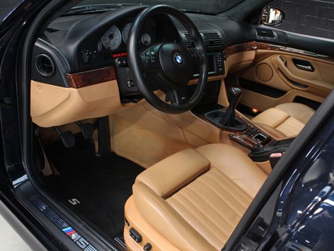 Used 2002 BMW M5 RWD image 37