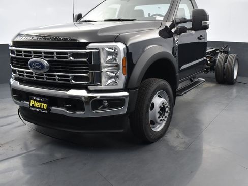 New 2026 Ford F450 XL w/ XL Chrome Package image 1