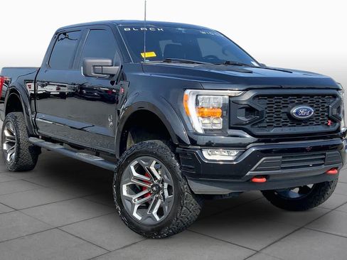 Used 2022 Ford F150 XLT w/ Equipment Group 302A High AWD/4WD image 3