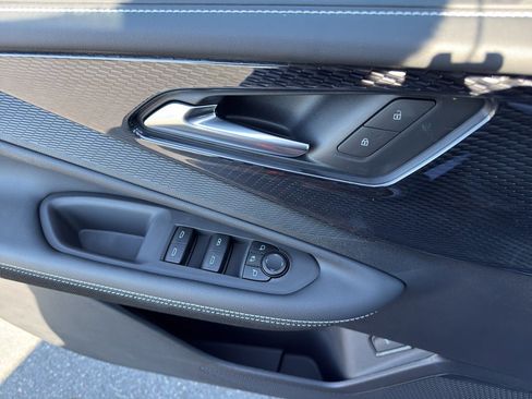 New 2026 Chevrolet Blazer EV LT image 11