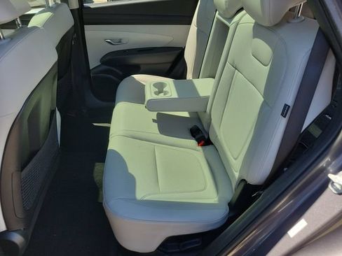 Used 2025 Hyundai Tucson SEL AWD/4WD image 29