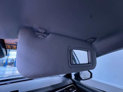 Used 2021 Toyota Camry SE image 35