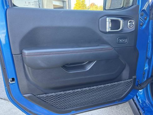 Used 2024 Jeep Wrangler Unlimited Rubicon image 23