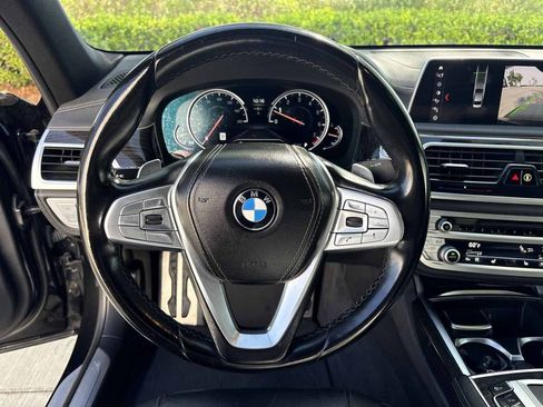 Used 2019 BMW 740i w/ M Sport Package RWD image 25