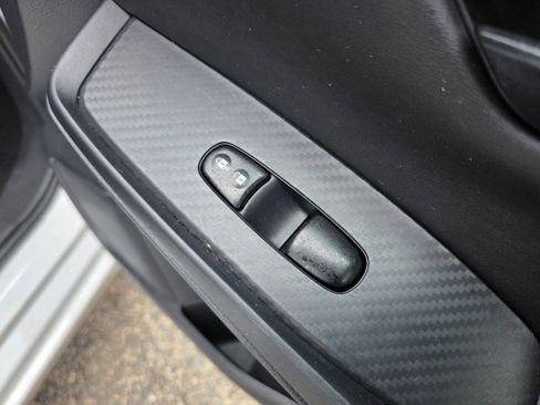Used 2024 Nissan Sentra S FWD image 28