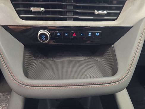New 2026 Ford Explorer Active RWD image 30