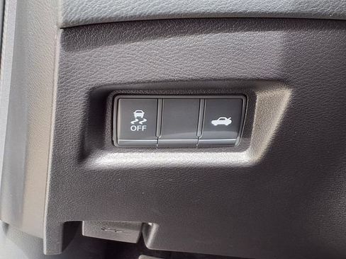 Used 2023 INFINITI Q50 Sensory RWD image 15