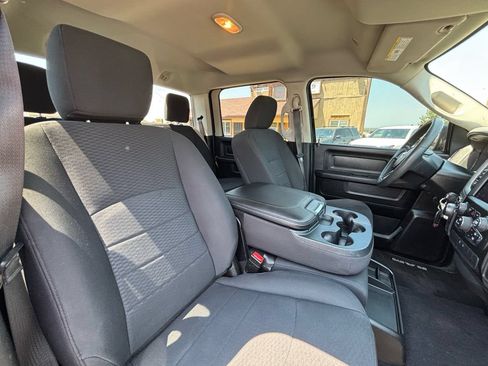 Used 2019 RAM 1500 Express w/ Wheel & Sound Group AWD/4WD image 28