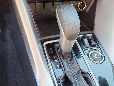 Used 2024 Mitsubishi Eclipse Cross LE image 14