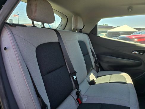 Used 2020 Chevrolet Bolt LT FWD image 4