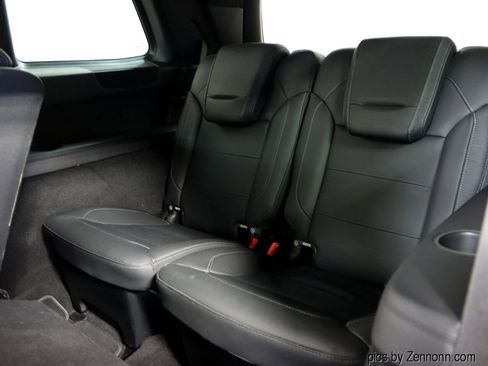 Used 2017 Mercedes-Benz GLS 550 4MATIC w/ Driver Assistance Package image 14