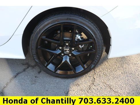 Used 2025 Honda Civic Sport Touring image 29