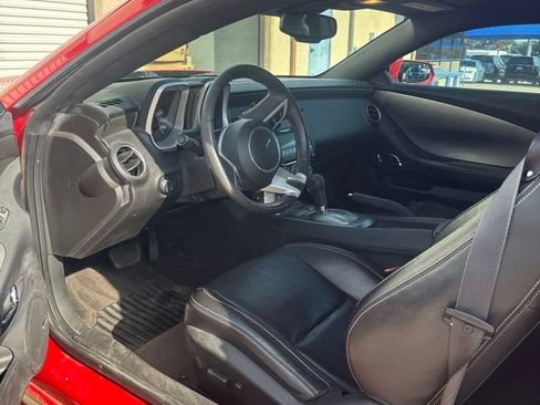Used 2010 Chevrolet Camaro LT w/ RS Package RWD image 5