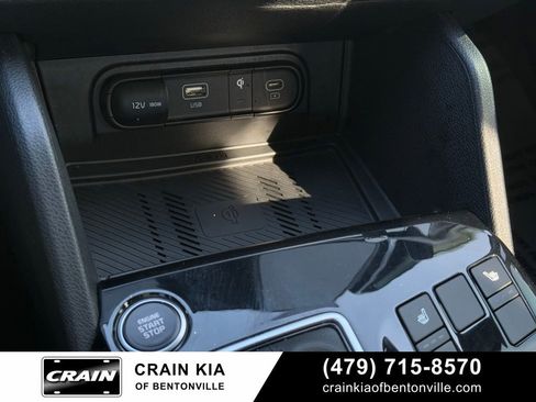 Certified 2025 Kia Sportage X-Line w/ Premium Package AWD/4WD image 19