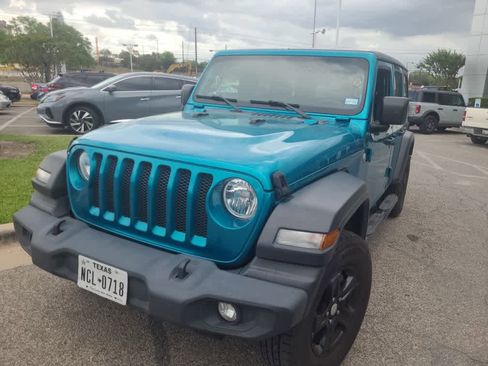 Used 2020 Jeep Wrangler Unlimited Sport S image 2