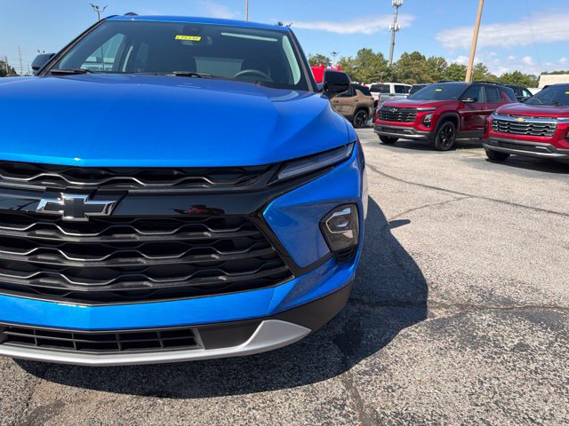 New 2026 Chevrolet Blazer LT w/ Convenience Package FWD image 9