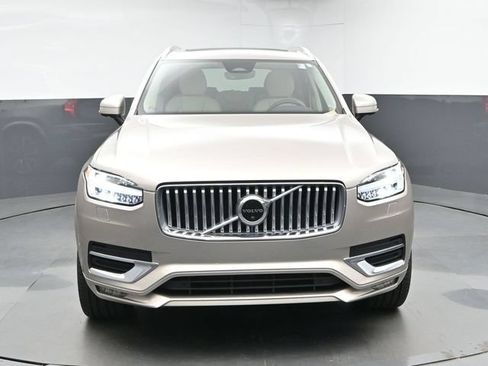 Used 2023 Volvo XC90 B6 Plus w/ Protection Package Premier AWD/4WD image 3
