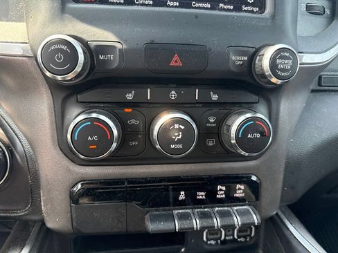 Used 2021 RAM 1500 Big Horn AWD/4WD image 15