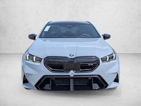 New 2026 BMW M5 Touring AWD/4WD image 5