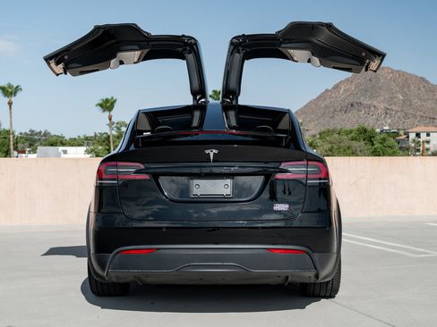 Used 2023 Tesla Model X Plaid AWD/4WD image 14