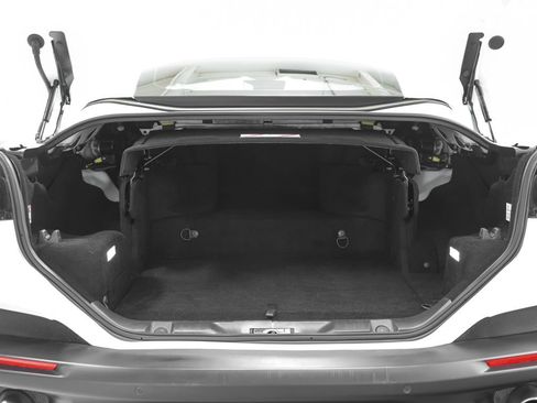 Certified 2019 Ferrari Portofino RWD image 37