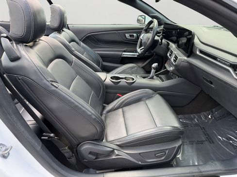 Used 2024 Ford Mustang Premium RWD image 12