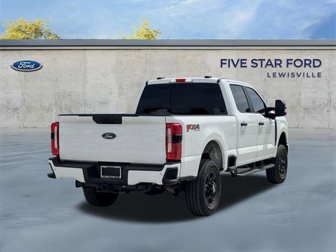 Used 2024 Ford F250 XL w/ STX Appearance Package image 4