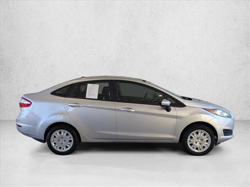Used 2019 Ford Fiesta S image 4