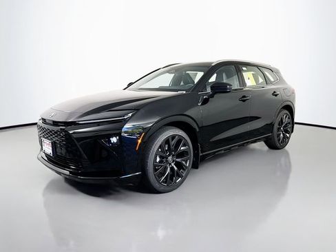 New 2026 Toyota Crown Signia AWD/4WD image 2