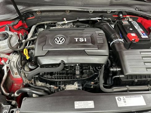 Used 2018 Volkswagen Golf SE FWD image 24