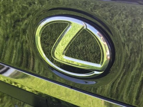 Used 2024 Lexus ES 300h F Sport FWD image 11