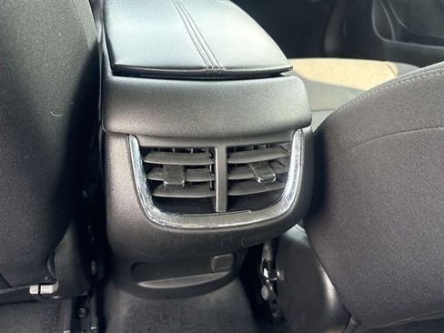 Used 2024 Chevrolet Malibu LT FWD image 20