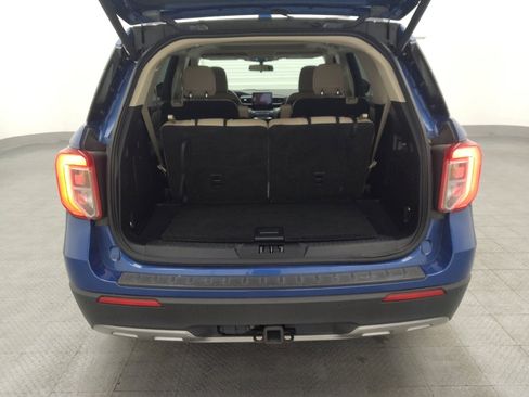 Used 2020 Ford Explorer XLT w/ Equipment Group 202A image 29