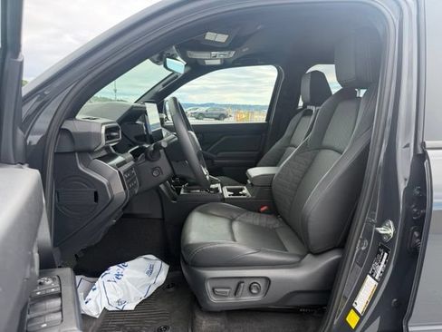 Certified 2025 Toyota 4Runner TRD Off-Road Premium AWD/4WD image 14