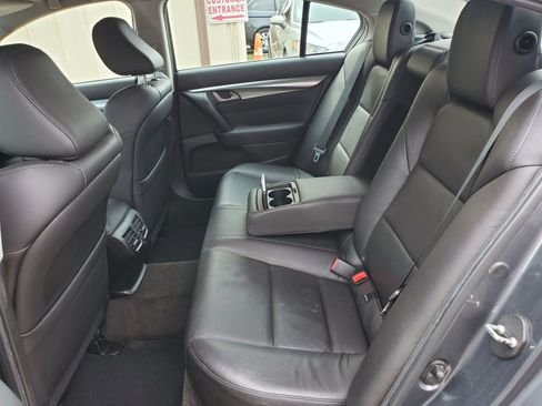 Used 2011 Acura TL Sedan 4D image 21