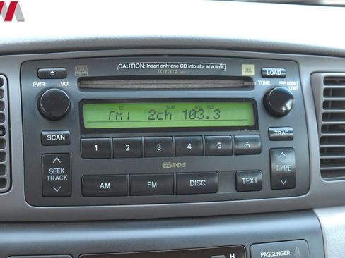 Used 2005 Toyota Corolla LE image 17