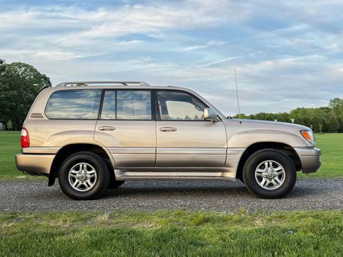 Used 2001 Lexus LX 470 4WD image 46