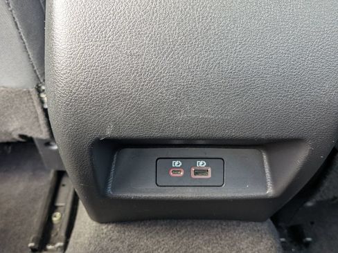 Used 2024 Nissan Altima 2.5 SV FWD image 13