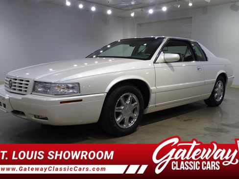 Used 1999 Cadillac Eldorado Touring FWD image 1