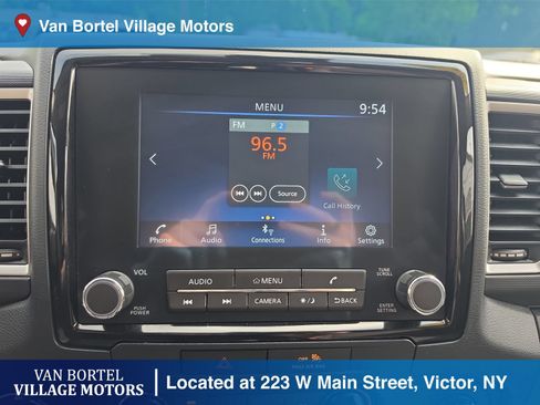 Used 2022 Nissan Frontier SV w/ Technology Package AWD/4WD image 19