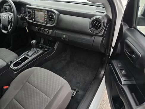 Used 2023 Toyota Tacoma SR image 7