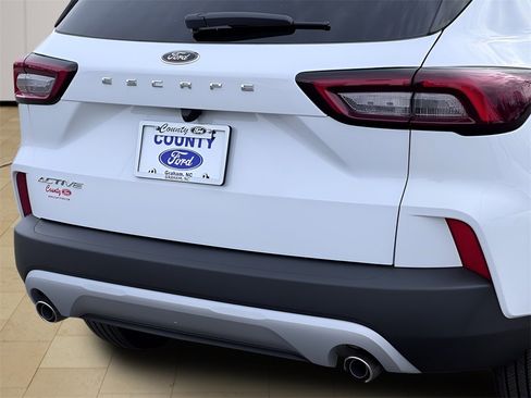 New 2026 Ford Escape Active image 36
