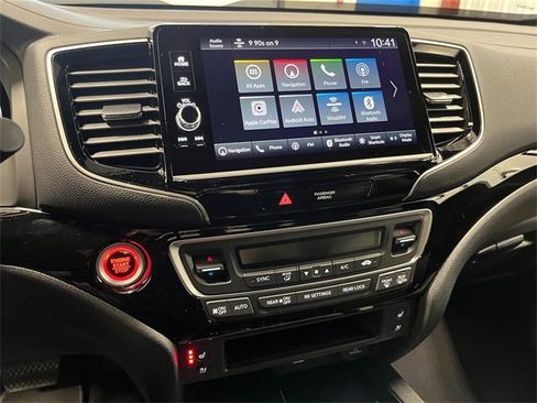 New 2026 Honda Ridgeline Black Edition image 19