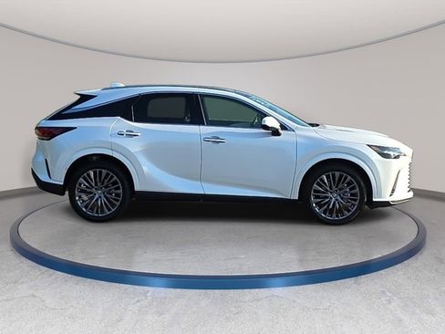 Used 2026 Lexus RX 350 AWD image 4