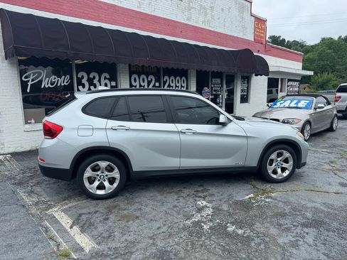Used 2015 BMW X1 sDrive28i RWD image 5